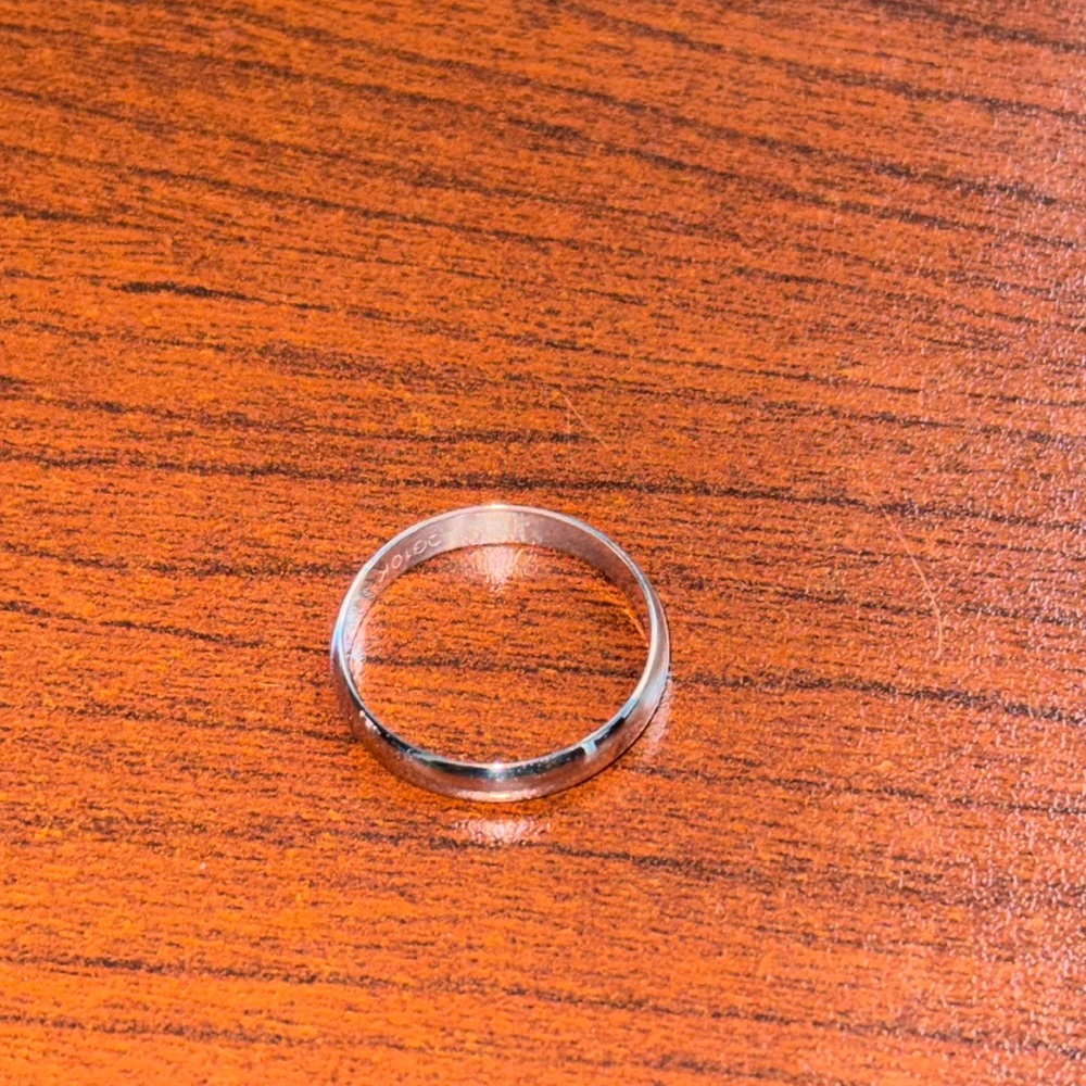Men’s 4.0 wedding band 10k white gold